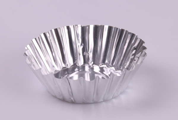 铝箔餐盒生产厂家--莱沃斯铝业为您解读铝箔餐盒有那些优越性能
